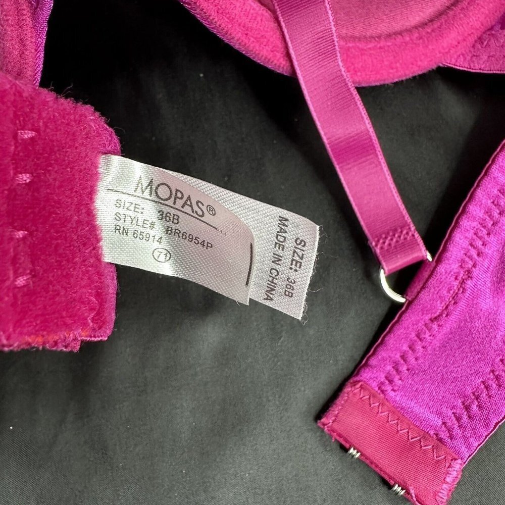 Mopas Intimates Pink Bra Rhinestone Straps Adjustable Straps Underwire - Picture 11 of 12